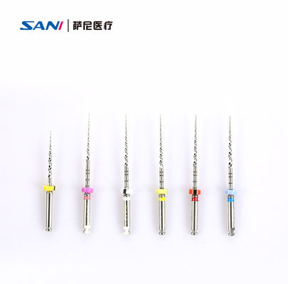 Un buon prezzo. Dental file rotativi ottimizzati per il dragaggio del canale radicolare con file superpass in 21mm/25mm/28mm/31mm Dimensioni e velocità di 300 giri/min in linea